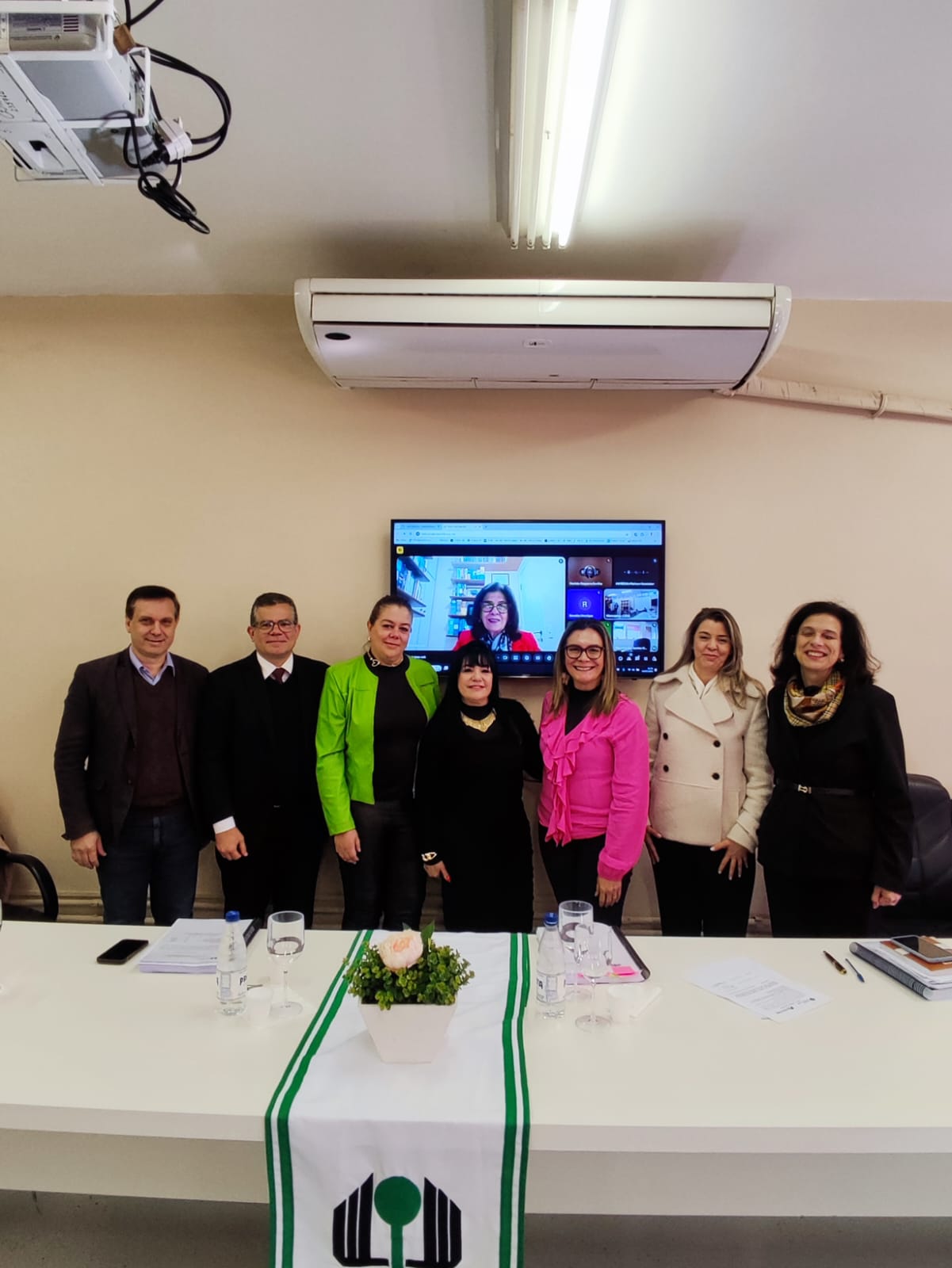 Defesa de doutorado discute mitigação de perdas e boa-fé objetiva nos negócios jurídicos agrários na UEL