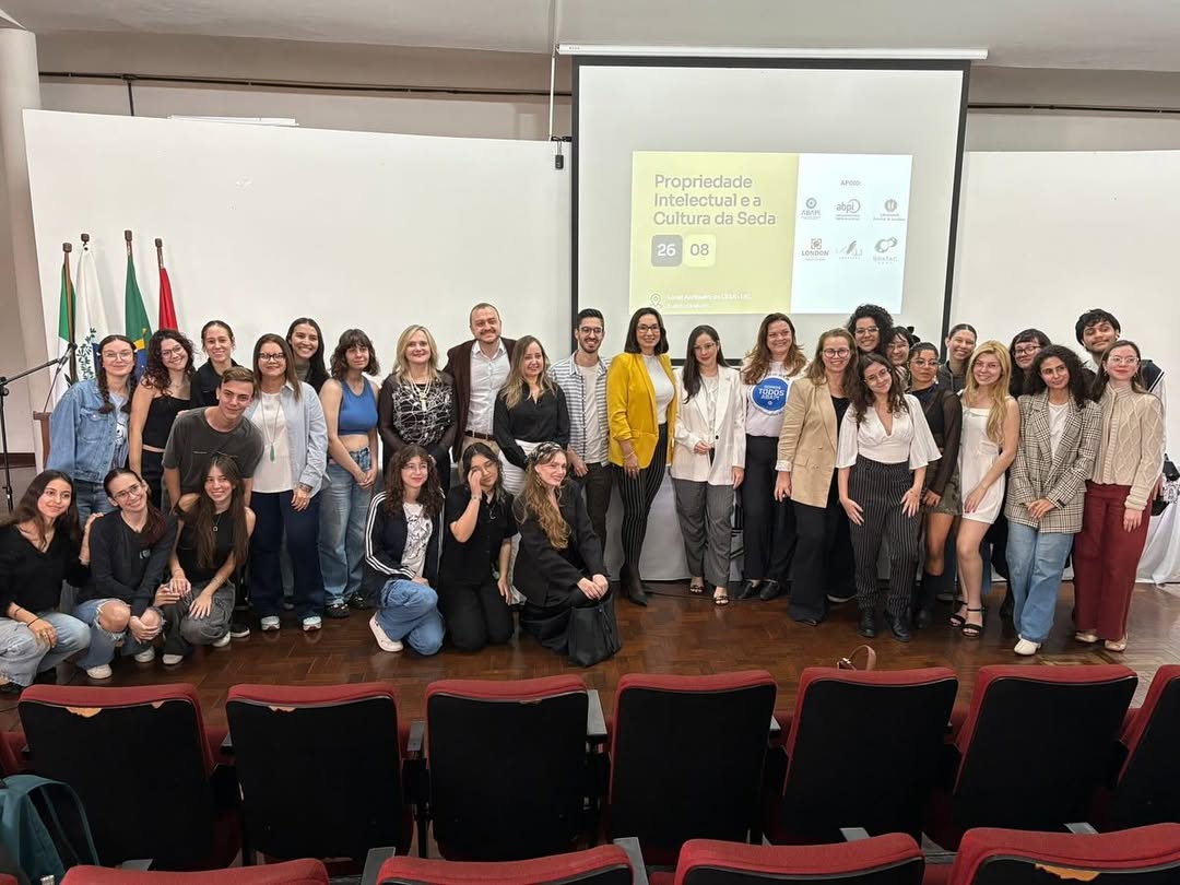 Evento na UEL conecta inovação, tradição e desenvolvimento econômico com foco na Propriedade Intelectual e a Cultura da Seda