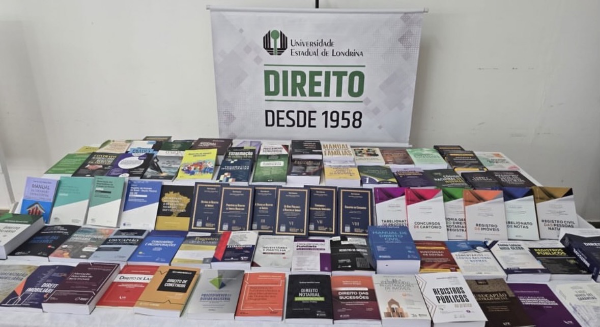 Projeto “Escribas do Saber” promove debate jurídico e doação de obras acadêmicas